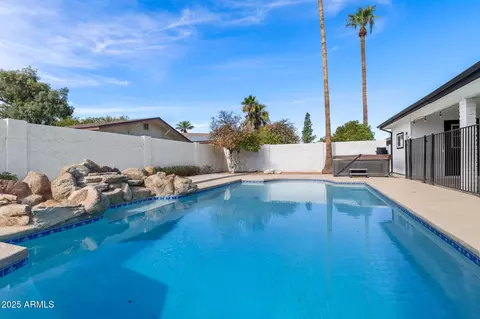 Exterior - 2457 E Ivy St, Mesa, AZ 85213 photo 5 of 6
