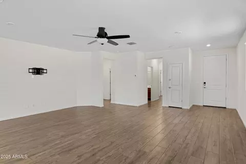 Living - 6525 S 4th St, Phoenix, AZ 85042 photo 3 of 4