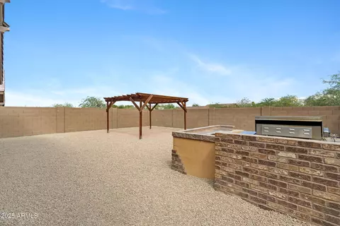 Exterior - 6525 S 4th St, Phoenix, AZ 85042 photo 5 of 7