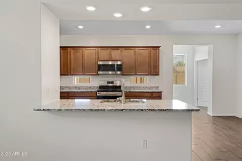 Kitchen - 6525 S 4th St, Phoenix, AZ 85042 photo 1 of 5