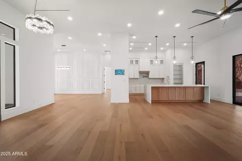 Living - 830 E Steinbeck Dr, Phoenix, AZ 85086 photo 8 of 9