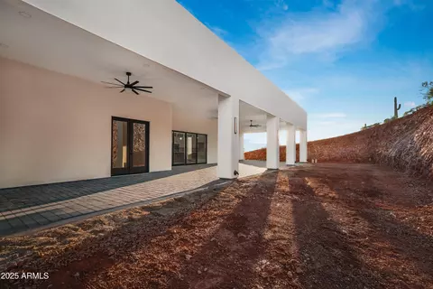 Exterior - 830 E Steinbeck Dr, Phoenix, AZ 85086 photo 10 of 16
