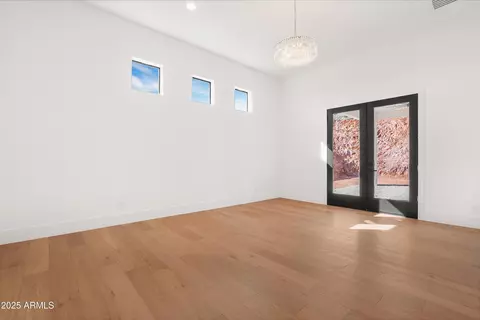 Bedroom - 830 E Steinbeck Dr, Phoenix, AZ 85086 photo 5 of 14