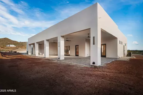 Exterior - 830 E Steinbeck Dr, Phoenix, AZ 85086 photo 9 of 16