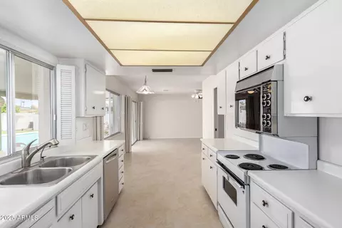Kitchen - 1500 E Julie Dr, Tempe, AZ 85283 photo 2 of 2