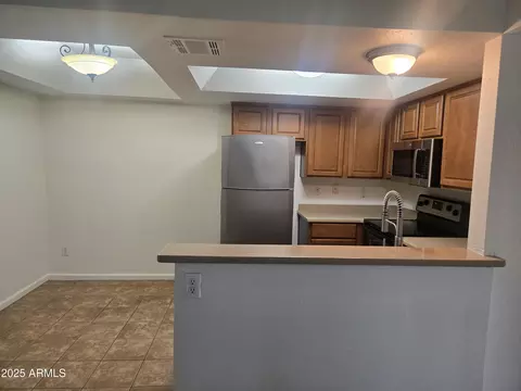Kitchen - 1720 E Thunderbird Rd #2094, Phoenix, AZ 85022 photo 2 of 2