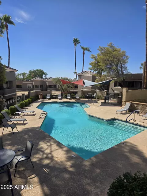 Exterior - 1720 E Thunderbird Rd #2094, Phoenix, AZ 85022 photo 4 of 9