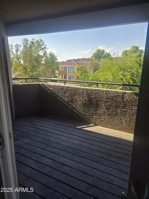 Exterior - 1720 E Thunderbird Rd #2094, Phoenix, AZ 85022 photo 1 of 9