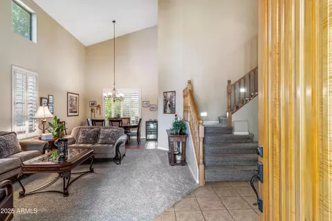 Entry Way - 6409 N 11th Dr, Phoenix, AZ 85013 photo 1 of 3