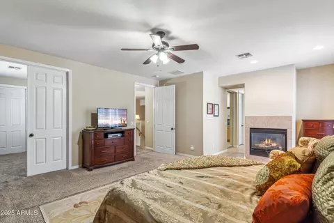 Bedroom - 6409 N 11th Dr, Phoenix, AZ 85013 photo 3 of 6