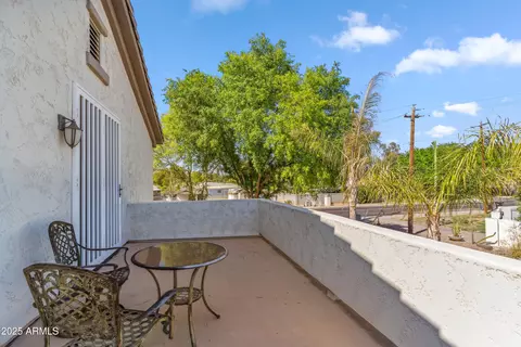 Exterior - 6409 N 11th Dr, Phoenix, AZ 85013 photo 7 of 8