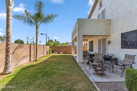 Exterior - 6409 N 11th Dr, Phoenix, AZ 85013 photo 4 of 8