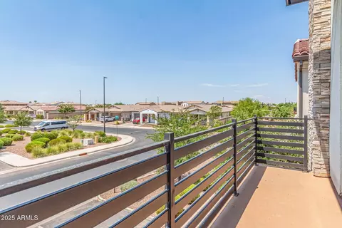 1795 S Follett Way, Gilbert, AZ 85295 photo 2