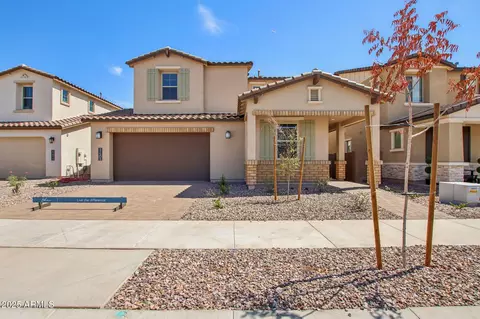 21505 E Sparrow Dr, Queen Creek, AZ 85142