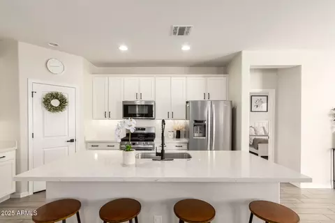 Kitchen - 10154 E Revolution Dr, Mesa, AZ 85212 photo 3 of 3