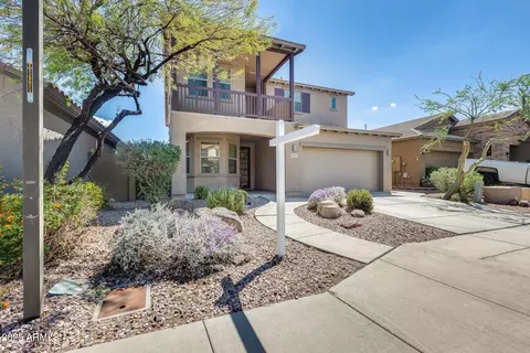 4405 W Heyerdahl Dr, New River, AZ 85087