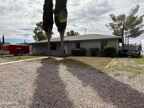 58 E Freihage Dr, Sierra Vista, AZ 85635