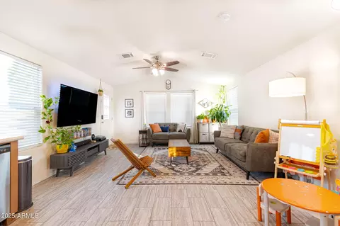 10810 N 91st Ave #53, Peoria, AZ 85345