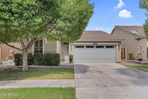 Exterior - 4334 E Cullumber St, Gilbert, AZ 85234 photo 2 of 5