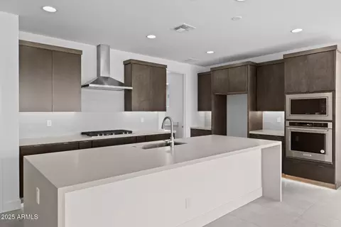 Kitchen - 10252 E Utah Ave, Mesa, AZ 85212 photo 1 of 3