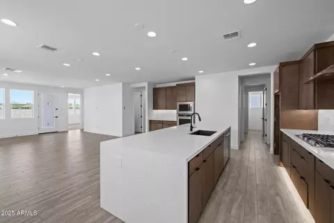 Kitchen - 10256 E Utah Ave, Mesa, AZ 85212 photo 2 of 3