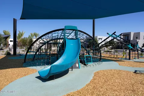 View/Area - 10256 E Utah Ave, Mesa, AZ 85212 photo 11 of 13