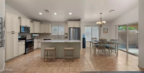 Kitchen - 2904 E Mead Dr, Gilbert, AZ 85298 photo 1 of 5