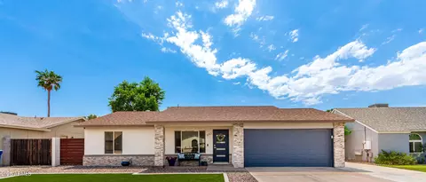 693 W Barrow Dr, Chandler, AZ 85225