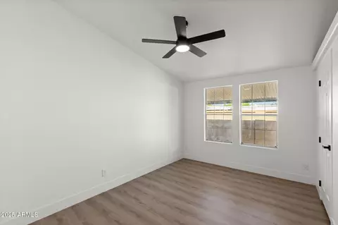 2431 E Tonto Ln, Phoenix, AZ 85050 photo 31