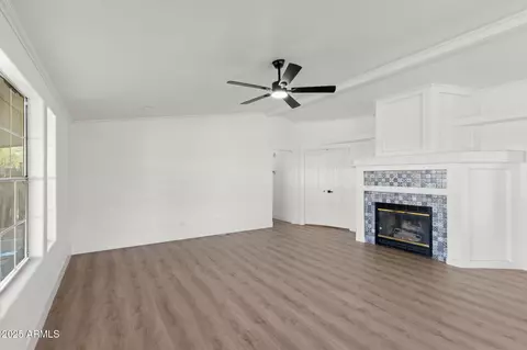 2431 E Tonto Ln, Phoenix, AZ 85050 photo 5