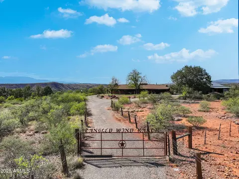 10300 E Mels Rd, Cornville, AZ 86325