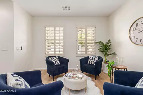 Living - 1332 E Cassia Ln, Gilbert, AZ 85298 photo 1 of 5