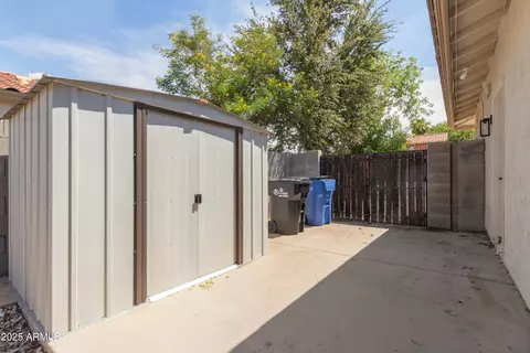 Exterior - 1332 E Cassia Ln, Gilbert, AZ 85298 photo 6 of 6