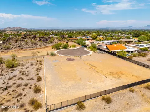 3015 E Puget Ave #3, Phoenix, AZ 85028 photo 8