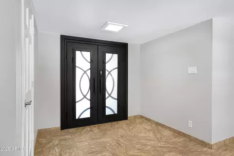 Entry Way - 4643 E Kathleen Rd, Phoenix, AZ 85032 photo 1 of 2