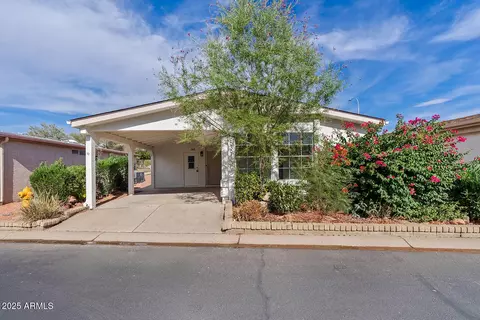 6391 S Oakmont Dr, Chandler, AZ 85249