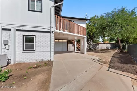 1333 E Flower St #REAR, Phoenix, AZ 85014 photo 8