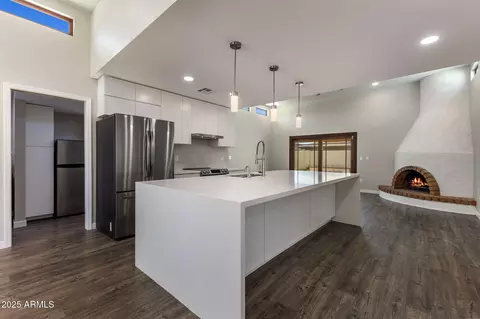 13228 N 1st Pl, Phoenix, AZ 85022