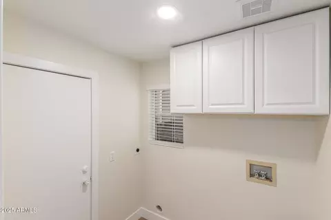 122 S Cobblestone Dr, Gilbert, AZ 85296 photo 33