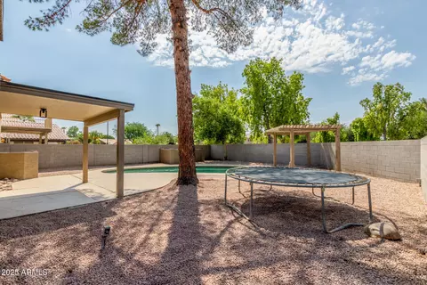 122 S Cobblestone Dr, Gilbert, AZ 85296 photo 34