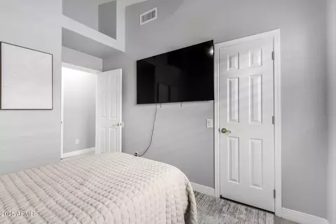 Bedroom - 4445 E Desert Wind Dr, Phoenix, AZ 85044 photo 6 of 6