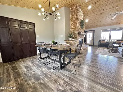 Dining - 2721 High Pine Loop, Overgaard, AZ 85933 photo 2 of 2