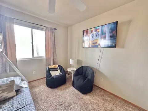 Bedroom - 2721 High Pine Loop, Overgaard, AZ 85933 photo 4 of 6