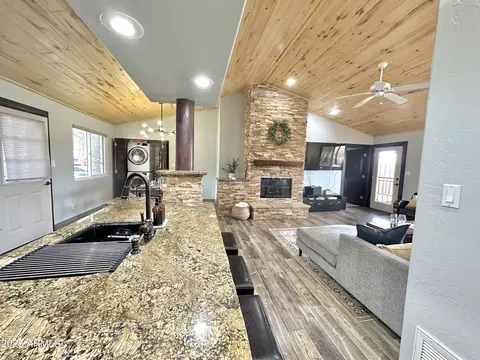 Kitchen - 2721 High Pine Loop, Overgaard, AZ 85933 photo 8 of 8
