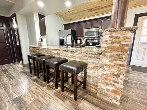 Kitchen - 2721 High Pine Loop, Overgaard, AZ 85933 photo 7 of 8