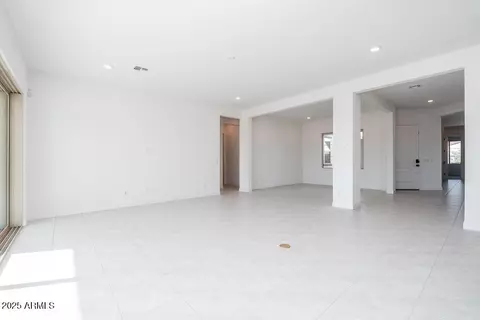 9389 S Dutchman Dr, Apache Junction, AZ 85120 photo 8