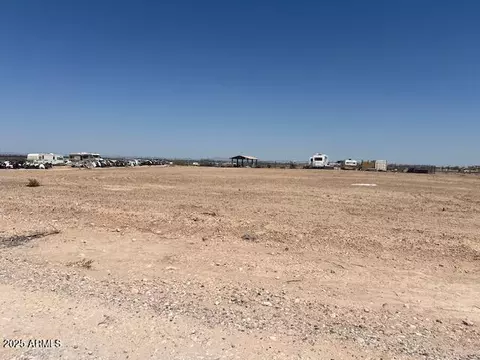 nnn W Siesta Way #490, Tonopah, AZ 85354