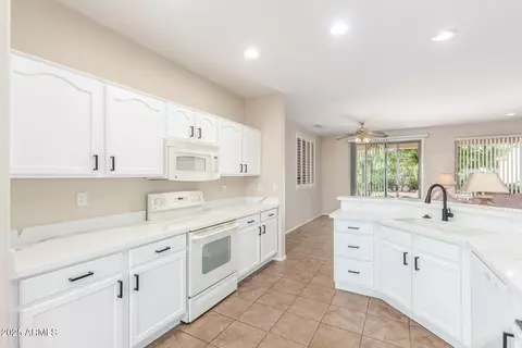 Kitchen - 16639 W Bajada Trl, Surprise, AZ 85387 photo 1 of 2
