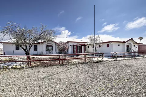 9100 E Lonesome Valley Rd, Prescott Valley, AZ 86315
