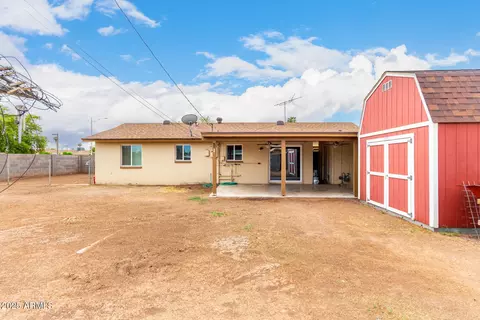 Exterior - 4128 W Earll Dr, Phoenix, AZ 85019 photo 3 of 4